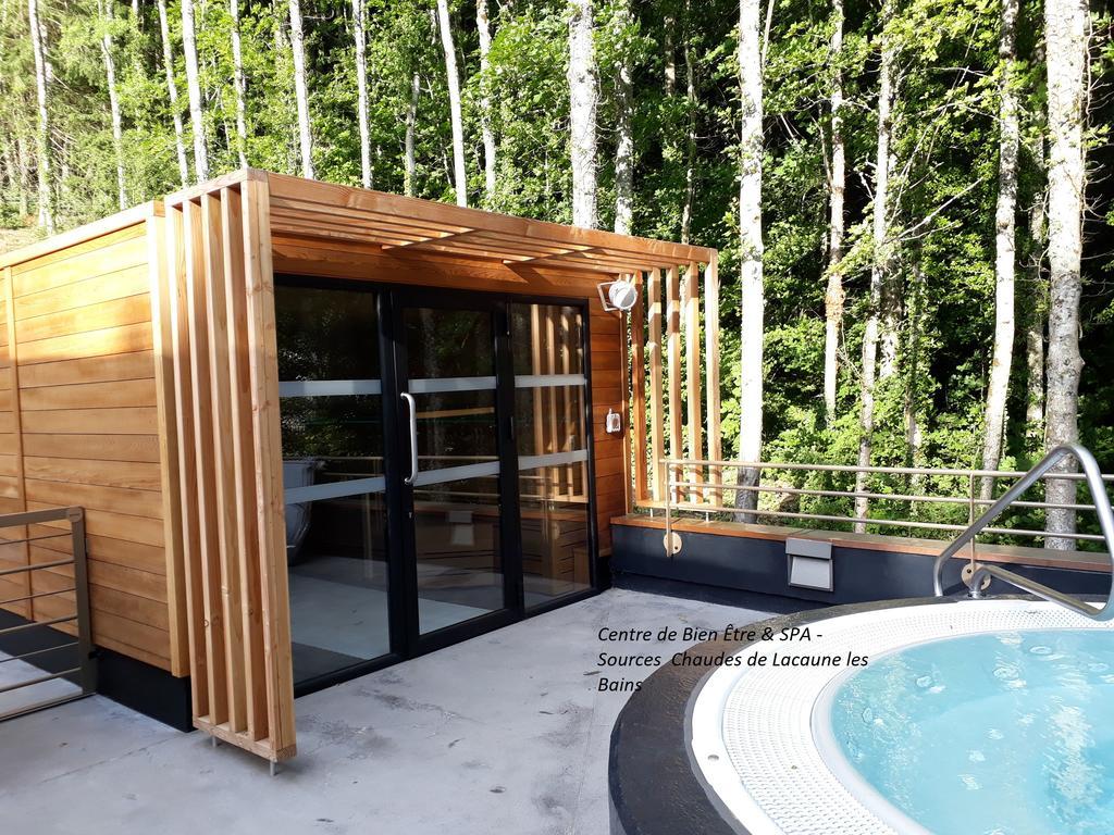 Hotel Au Pavillon du Frêne à Lacaune Extérieur photo